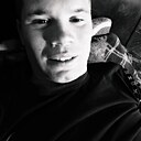 Денис, 34 года