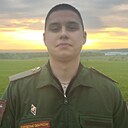 Максим, 23 года
