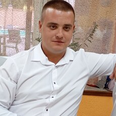Фотография мужчины Виктор, 33 года из г. Омск