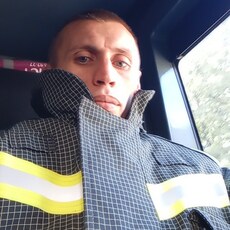Фотография мужчины Влад, 30 лет из г. Киселевск