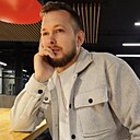 Саша, 32 года