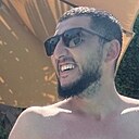 Bek, 32 года