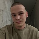Артем, 22 года