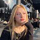 Вика, 18 лет