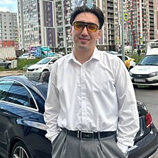 Фотография мужчины Ильхом, 25 лет из г. Санкт-Петербург