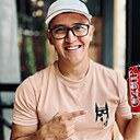 Дядя Дос, 27 лет