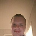 Макс, 32 года