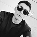 Hhh, 32 года