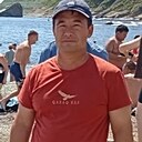 Сакен, 41 год