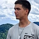 Макс, 23 года