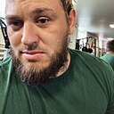 Ванек, 33 года