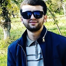 Фотография мужчины Хусниддин, 21 год из г. Санкт-Петербург