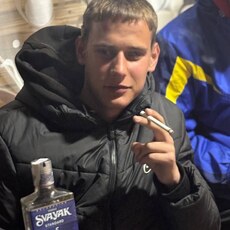 Фотография мужчины Павел, 20 лет из г. Шарковщина