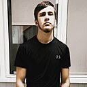 Али, 24 года