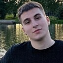 Axxxx, 24 года