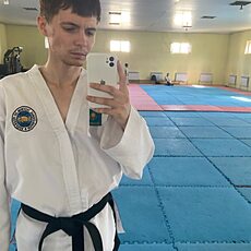 Фотография мужчины Азат, 20 лет из г. Сарыагач