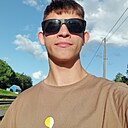 Арсений, 18 лет