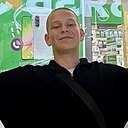 Максим, 18 лет