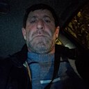 Саро Оганисян, 45 лет