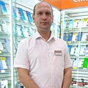 Макс, 33 года