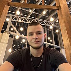 Фотография мужчины Саша, 23 года из г. Новосибирск