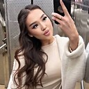 Нигина, 22 года