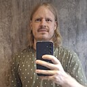 Денис, 32 года