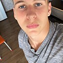 Валерий, 18 лет
