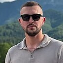 Андрей, 24 года