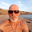 Анатоль, 64 года