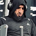 Salman, 33 года