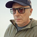 Aleksandr, 52 года
