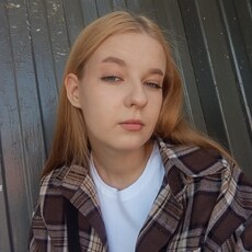 Фотография девушки Тома, 18 лет из г. Омск