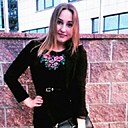 София, 32 года