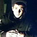 Максим, 32 года