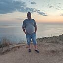 Максим, 33 года