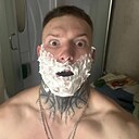Максим Андреевич, 26 лет