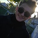 Рома Мазур, 22 года