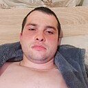 Павло, 24 года