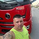Толик, 38 лет