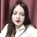Лена Вишня, 18 лет