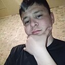 Muzaffarbek, 23 года