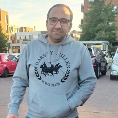 Фотография мужчины Beqa, 34 года из г. Ноймюнстер