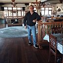 Роман, 45 лет