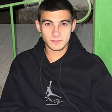 Фотография мужчины Рома, 20 лет из г. Санкт-Петербург