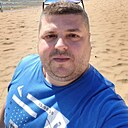 Максим, 44 года