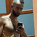 Man, 34 года