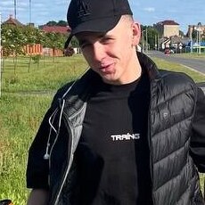 Фотография мужчины Дмитрий, 21 год из г. Столин