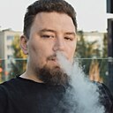 Михаил, 32 года