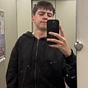 Арсений, 18 лет